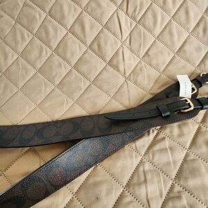 Purse strap or crossbody strap